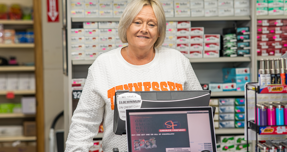 How Linda LaRue Built Smokes For Less into a Powerhouse